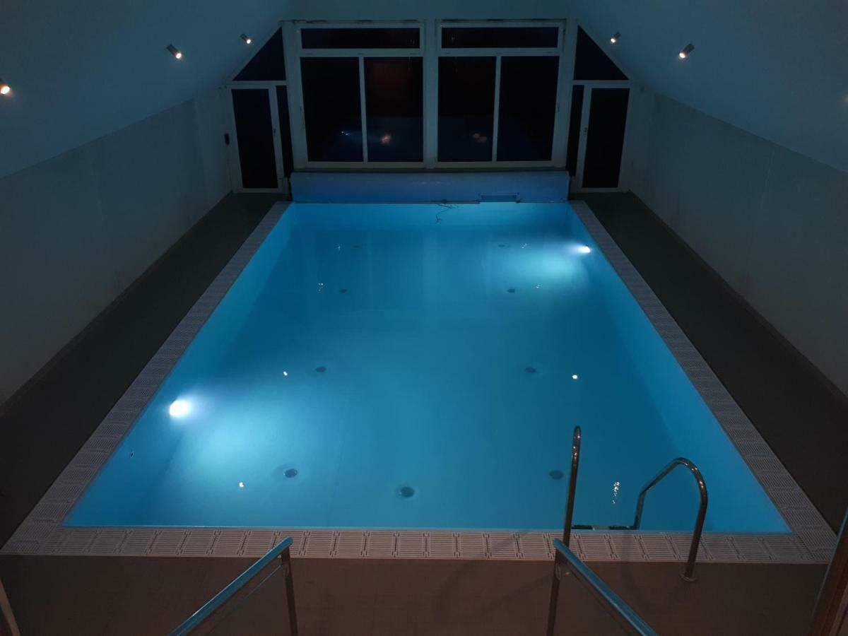 Am Pool Und Strand 7 Neu Barendorf  Exterior photo